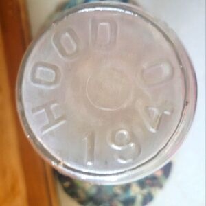 Vintage H P HOOD & SONS milk bottle.  Excellent condition
